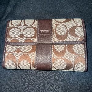 brown leather coach wallet